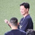 【野球珍客メモ】度々訪れる“演出家”たち…カゲロウ、ネコ、トリ、ハチの大群