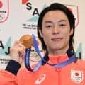 ジャンプ小林陵侑、明石家さんまとツーショット「メダルお見せできうれしかった」