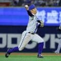 【DeNA】遊撃手でスタメンの京田陽太、広島坂倉将吾のヒット性打球を２度好捕