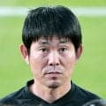 森保監督、鎖骨骨折のＭＦ鈴木唯人に関し「戻れる可能性もある」とも…１５日時点でＷ杯でプレー可能かどうかを判断する方針