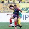 ＦＣ東京・３９歳長友「ここからスタート」　５・１５Ｗ杯メンバー発表前に驚異の復帰　５大会連続出場あきらめない　３・１４肉離れ