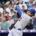 大谷翔平、復調気配２安打１打点　７回好投翌日に６戦ぶりマルチ安打１盗塁２得点　自己ワースト記録阻止　グラスノー腰痛１回緊急降板アクシデント乗り越え大勝　パヘス３発６打点大暴れ
