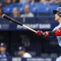 岡本和真、３打数１安打１四球　ブ軍は４安打完封負け４連敗　シュナイダー監督「深呼吸が必要」