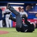NPB「危険スイング」に退場など処分検討　２週間で３度の事故発生など審判員の負傷交代相次ぐ