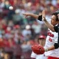 元ＴＯＫＩＯ城島茂が始球式に登場　かなり手前でバウンドしがっくり
