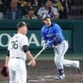 ＤｅＮＡ大勝で勝率５割復帰　九回に打者一巡で一挙８点　先発・平良は５回１／３を５安打１失点、９奪三振と好投