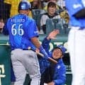 【DeNA】相川監督「最後の最後に…」９回８得点で大勝、３年ぶり阪神戦登板の平良拳太郎２勝目