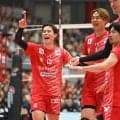 サントリーがＣＳセミファイナル先勝　今季限り退団の高橋藍「期待に応えられるように」