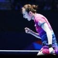 2番手・早田ひなも世界9位に0-2から逆転勝利！日本が決勝進出に王手【世界卓球】