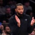 プレーオフ進出まであと1勝に迫ったホーネッツがチャールズ・リーHCと延長契約