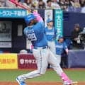 日本ハム・レイエス　母の日に感謝の豪快弾「母と妻のイニシャルを頬に書いて試合に臨んでいる。特別な日に打つことができて、とてもうれしい」