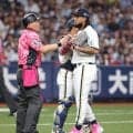 オリックスのエスピノーザが怒　日本ハム・カストロのタイムのタイミングに不満あらわ　物々しい雰囲気に場内ざわめく