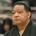 浅香山親方の充子夫人　母の日プレゼントに感涙「いつもありがとう…『私の可愛い子供達』」　弟子１２人から１２本のカーネーション「女将よかったね♥」「おかみさんの人徳」