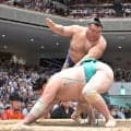 高安、初日から２連勝　悲願の初賜杯へ「まだまだ先は長いので、リラックスしてやりたい」
