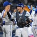 正捕手・山本を獲得のソフトバンク城島ＣＢＯ「プレースタイルがホークスに合う。中長期的なチーム強化に」　ＤｅＮＡと１対２衝撃トレード