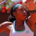  世界4位 18歳同胞に逆転勝ち 