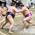 十両・尊富士が押し出しで２勝１敗　地元の青森から応援団来場　２年前のＶパレードは「心の片隅にある」