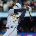 【阪神】そんなに高く上がるの？薄くなった新ベースに打球直撃、落ちてこず内野安打にされる