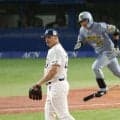 ヤクルト連敗で首位陥落　大敗でオスナも登板　阪神との首位攻防初戦　初回６球で吉村が緊急降板　打線組み替えも西勇を攻略できず