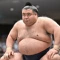 夏場所４日目から休場の高安は「右内転筋損傷で全治２週間」　日本相撲協会が診断書を公表