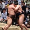 伯乃富士に審判部が注意　懸賞袋受け取る際に手刀切らず「所作はちゃんとしないと」尾上審判部長