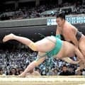 大関復帰の霧島が無傷４連勝も一瞬ヒヤリ　一山本に押し込まれながら、辛うじてはたき込み