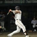【巨人】キャベッジが先制６号ソロ　12試合ぶりの快音に跳びはねて喜ぶ