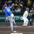 【阪神】故意ならば由々しき問題…5・８甲子園でジェット風船がプレー中に飛来し中断