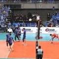 男子バレー、試合中にガムを…拾って食べるまさかの“珍光景” 「3秒ルールしてるw」「ガムを落としてまた…」熱戦最中に