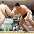 幕下最下位格付け出しの火雷が初白星　恩師の日体大・齋藤一雄監督から電話で「なぐさめられた。大学の看板を背負っている」