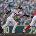 【阪神】中野拓夢の美技　逆シングル、イレギュラーにも冷静対応　守備で大竹耕太郎を盛り立てる