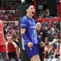 【バレー】最後は高橋藍を狙った西田有志のサービスエースでズバリ！　大阪Ｂが逆転で初制覇！　王者・サントリーに先勝許すも２連勝で“下克上”通算７度目の栄冠…ＳＶリーグ