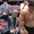 「幕下と思えない」22歳逸材力士が“2度も勘違い” 圧勝の取組後にまたも…初々しい珍事に館内から笑い、本人も照れ笑い