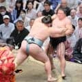 ２敗の若隆景は正念場　体の大きな熱海富士との対戦　２日連続して巨漢力士に負ける訳にはいかない