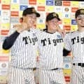 阪神・佐藤輝「じいちゃん、ばあちゃん来てたんで」　祖父母の前で豪快１２号２ラン、スタンドへ手を上げる「いいところを見せられてよかったと思います」