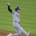 大谷翔平　ヘルメット吹っ飛ばして激走二塁打！４試合連続マルチ安打マーク　打率は・２７２へ上昇もド軍は拙攻　勝ち越すことができず