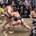 注目の２敗対決、大関霧島が小結若隆景に完勝　２敗は琴栄峰、翔猿の３人、３敗は宇良ら６人