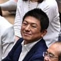 「本物？」「さっきまで党首討論してたと思ったら」混戦夏場所に突如大物政治家が姿　ネット騒然「いつからそこに？」「ハードやな」