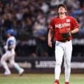 楽天・マエケン　５度目も勝てず　２回１／３を７２球、ＮＰＢ復帰後最短ＫＯ「申し訳ないです」