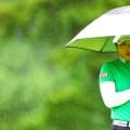悪天候で2Rスタート時間が2時間30分遅延／ブリヂストンレディス2日目