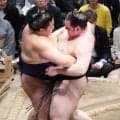 獅司が駄目押しを審判部に注意された　師匠の雷親方「敗者をいたわるくらいにならないと」