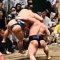 若隆景が豪快つり出しで１０勝目！１３５キロ翔猿を軽々と持ち上げる　場内どよめく