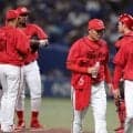 広島・栗林良吏は右内転筋違和感　初回途中で異変を訴えて降板　チームトップ４勝の右腕が