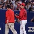 広島　栗林が初回途中降板のアクシデントから追い上げるも敗戦　育成出身の名原がプロ安打含むマルチ安打の奮闘実らず　借金８