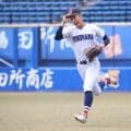 横浜のプロ注目右腕は150キロ連発も2回1失点、9回には右翼守備に就く｢準備はできていた｣【関東大会】