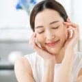 もっと若く見えるための8つの秘訣｜日々できる簡単ケア