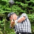 出利葉太一郎　首位と４打差９位浮上　ツアートップの飛ばし屋が初優勝へかっ飛ばす「ドライバーでどれだけやれるか。楽しみ」