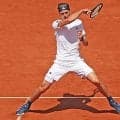  ズべレフ 9年連続で全仏OP初戦突破 