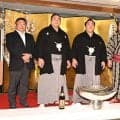 若隆景　歴代３番目ブランクで２度目の賜杯　優勝決定戦で霧島破り２２年春場所以来「あきらめずやってきて良かった」