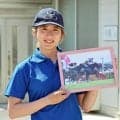 「最高の結果」オークスで快挙達成の今村聖奈騎手が栗東トレセンでピエちゃんと歓喜の時間　新卒の同級生にも「励みになったみたい」　
